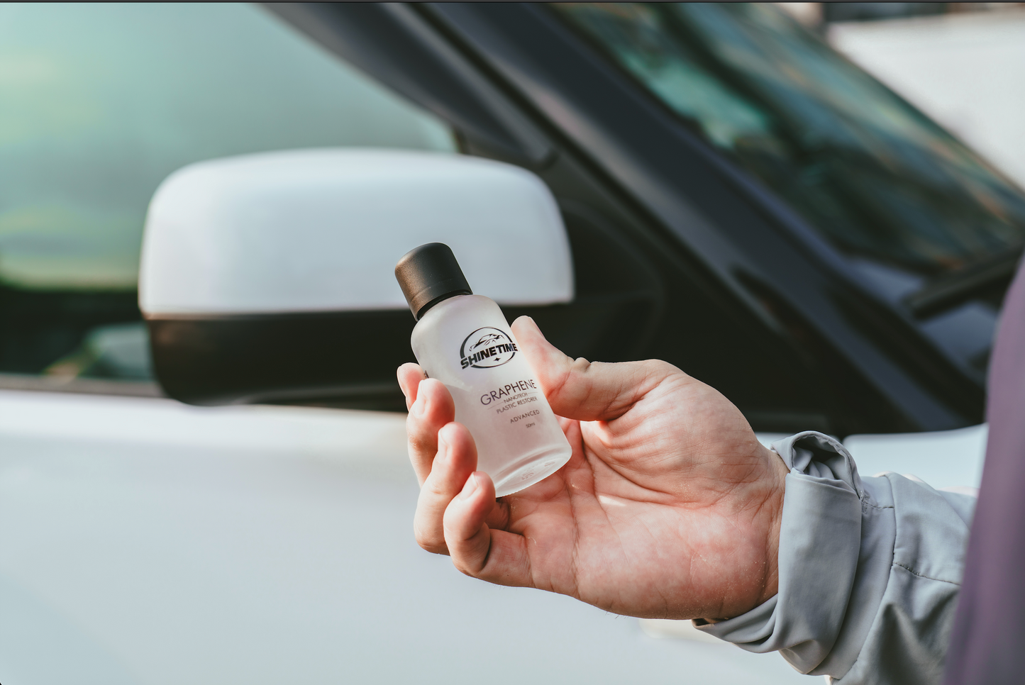 ShineTime™ Graphene Car Plastic Restorer -50ml